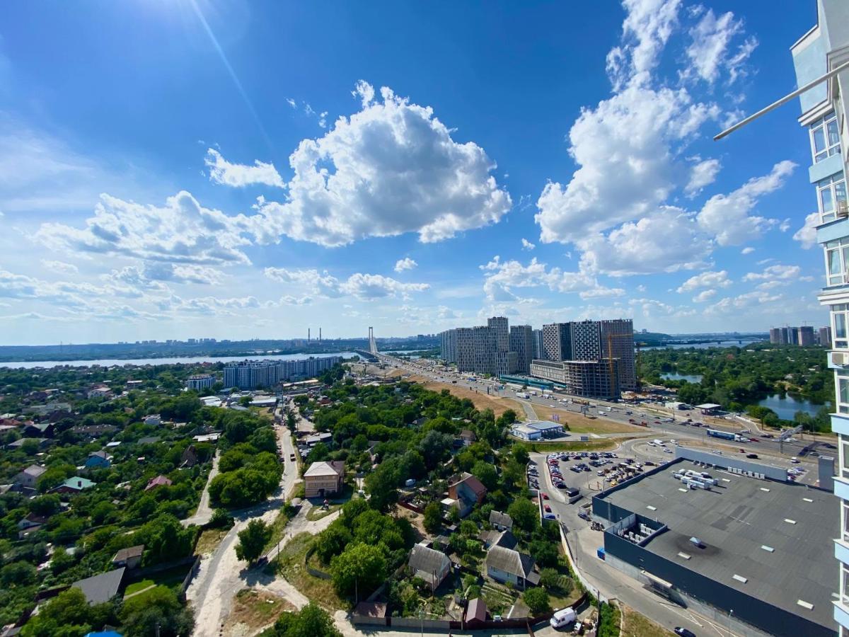 Apartments With Dnipro View เคียฟ ภายนอก รูปภาพ