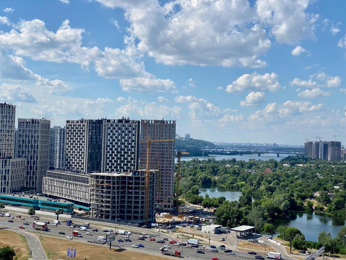 Apartments With Dnipro View เคียฟ ภายนอก รูปภาพ